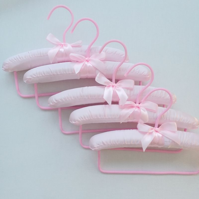 5pcs 25cm Satin Padded Hanger Silk Wrapped Clothes Hanger Clothes Hanging Silver Hook Sponge Hangers Clothes for Children Baby