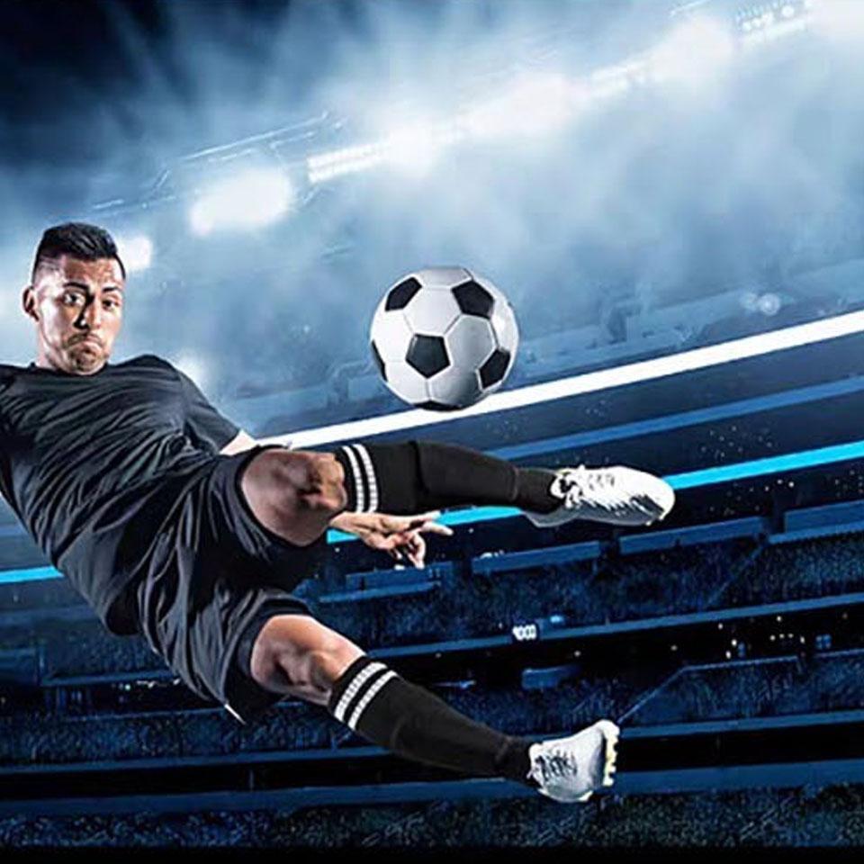 Gobygo 1Pair Mini Carbon Patterned Soccer Leg Supports Thickened Foam Protective Kids Soccer Leg Safety Adult Soccer Shin Pads