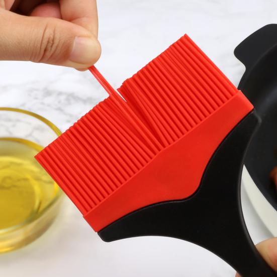 Oil Brush Easy To Clean Silicone Basting Pastry Brush Heat Resistant Oil Sauce Brush for Home Kitchen