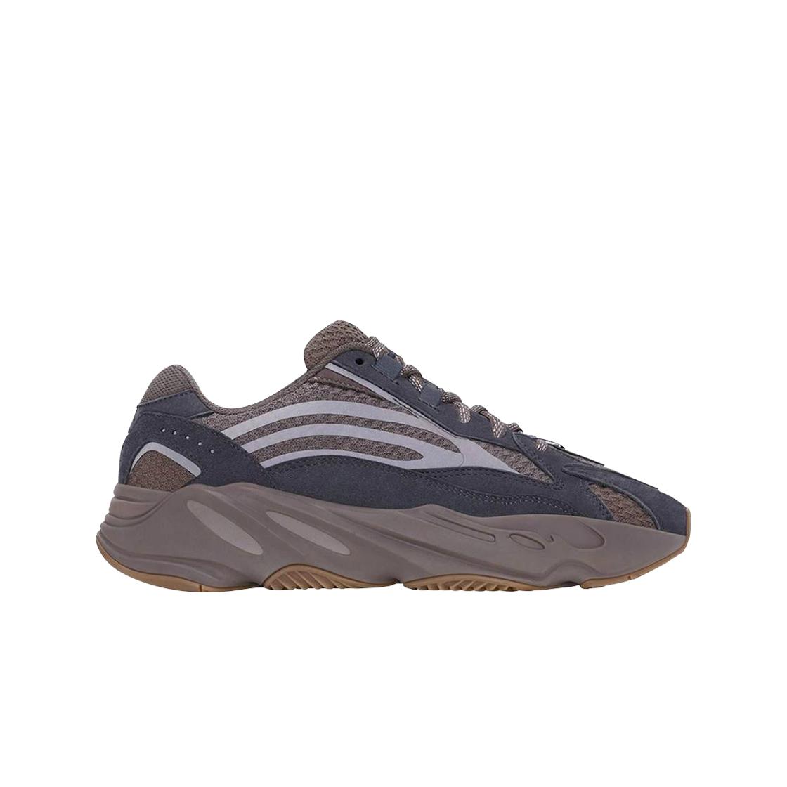

Мужские кроссовки Adidas Yeezy Boost 700 V2 Mauve GZ0724