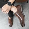 Neue Britische Mode Spitz Schnürschuhe Schwarz Braun Kleider Brogues Schuhe Für Herren Designer Hochzeit Oxfords Sapatos Tenis Masculino