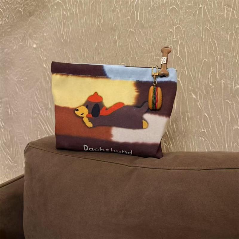 

Cute Scarf Dog Cosmetic Makeup Bag Toiletry Bag Girl Clutch Large Capacity Travel Retro Trendy Portable Handbag Storage Bag Gift