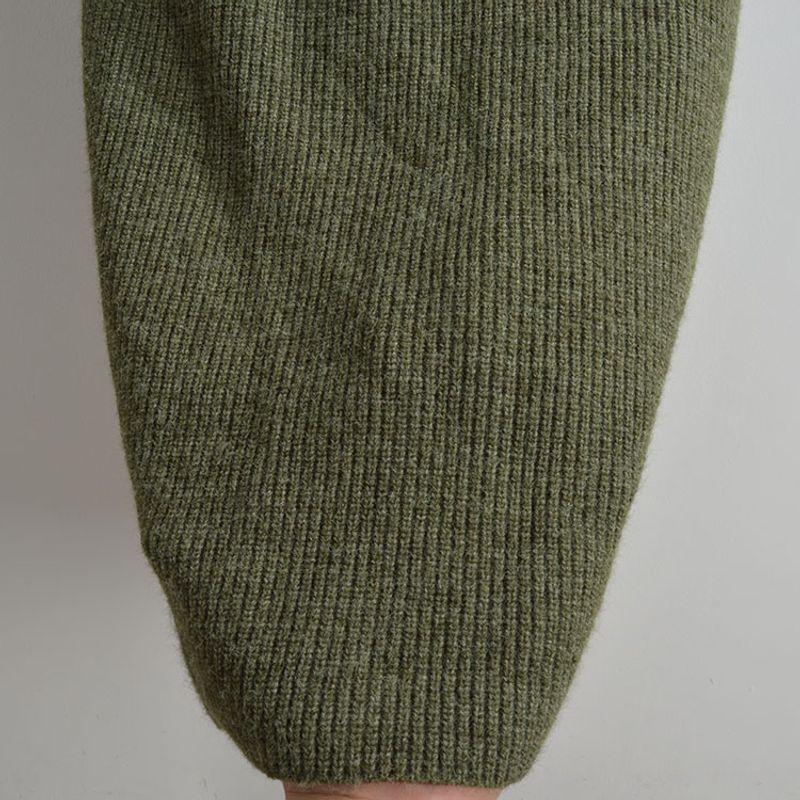 Sample Shirt Solid V-neck Bell Sleeve Knitted Dress Women Clothes Autumn and Winter Sweater Dress Waist Hugging Slimming Over the Knee Long Dress