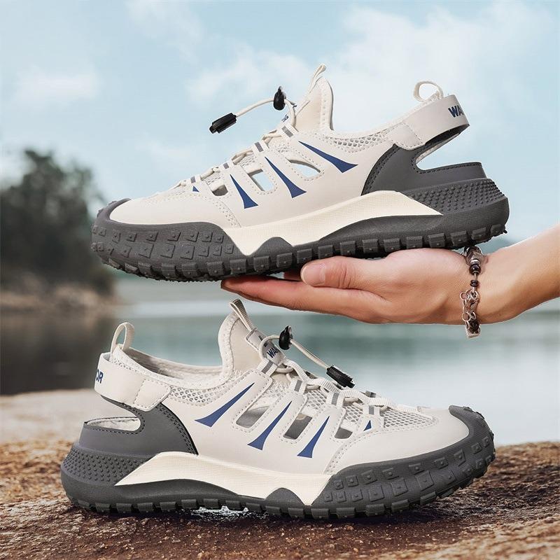 Hole shoes men's outdoor fashion breathable casual shoes young and young one-pedal soft-soled comfortable men's shoes
