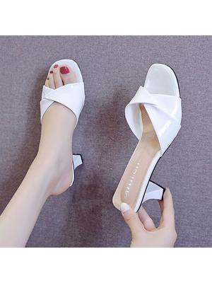 High-heeled Slippers Women's Summer 2025 New Internet Celebrity Mid-heeled Shoes Mother Fashion Square Heel Thick-heeled Slippers Outer Wear One-wor