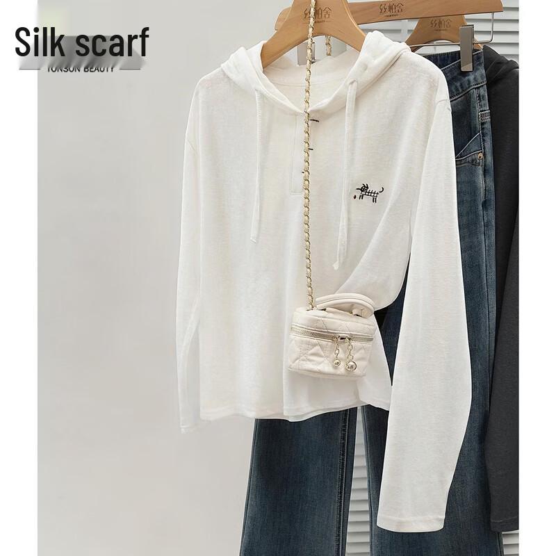 Women s Embroidered Hooded Long Sleeve T-Shirt M