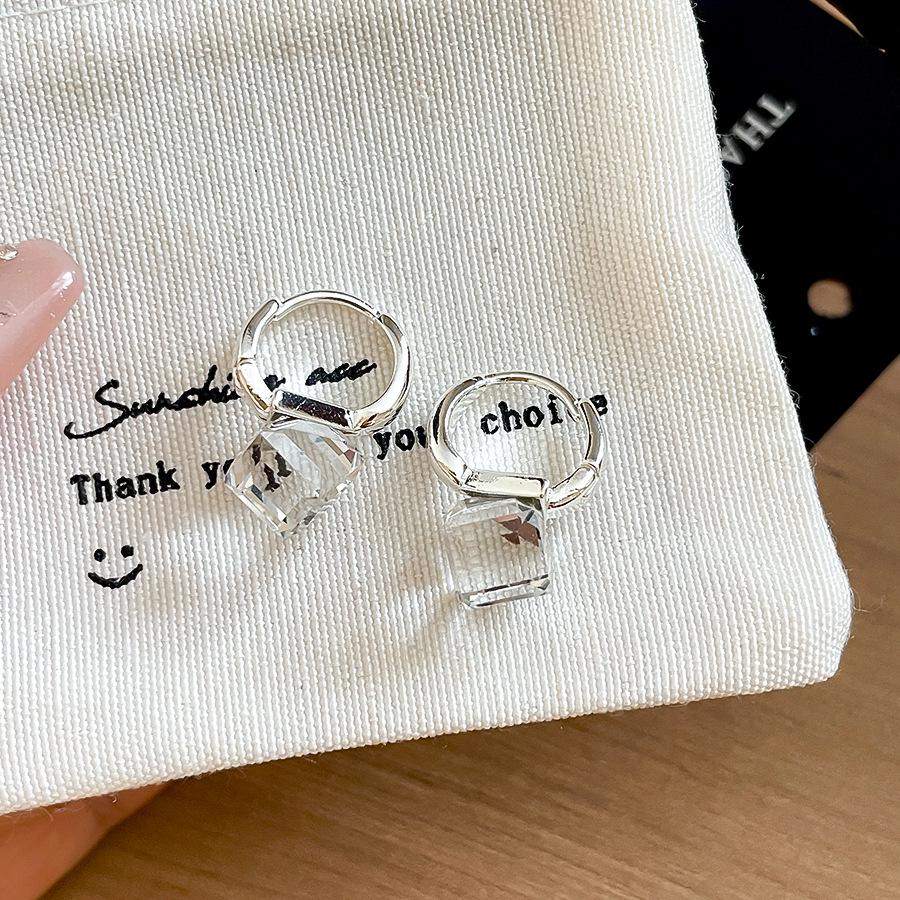 Elegant 3D Crystal Glass Square Ear Studs - Versatile Geometric Earrings for Women