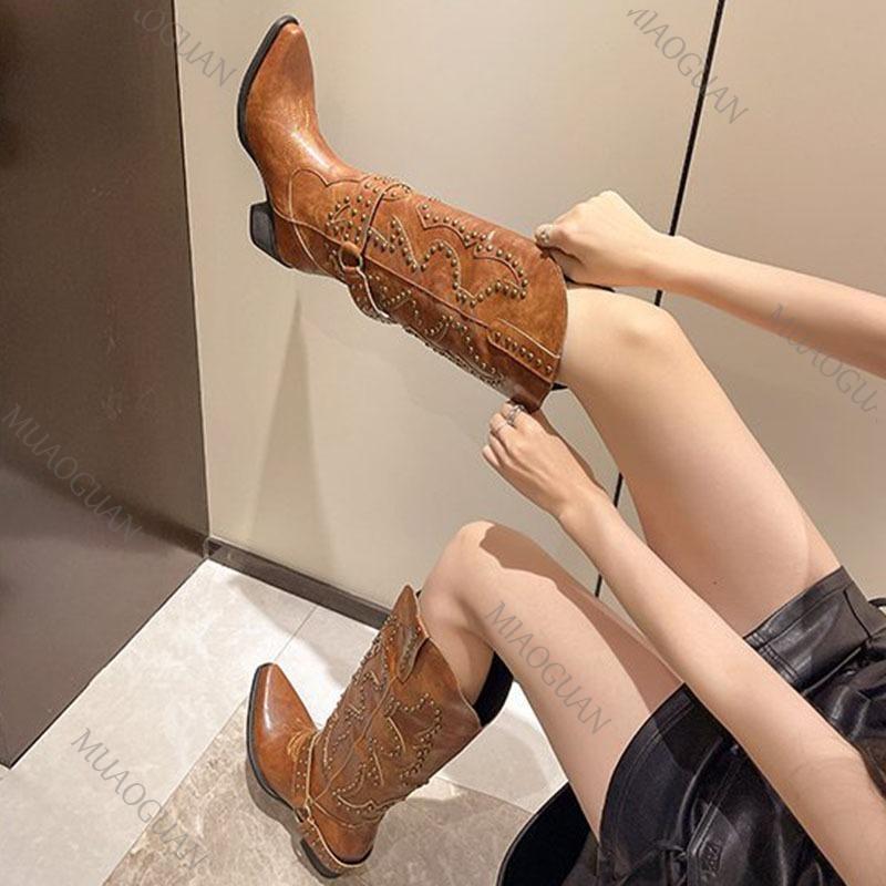Fashion Vintage Belt Buckle Rivets Western Cowboy Knee High Boots Women 2025 Autumn Pointed Toe Chunky Heeled V-mouth Long Knight Boots