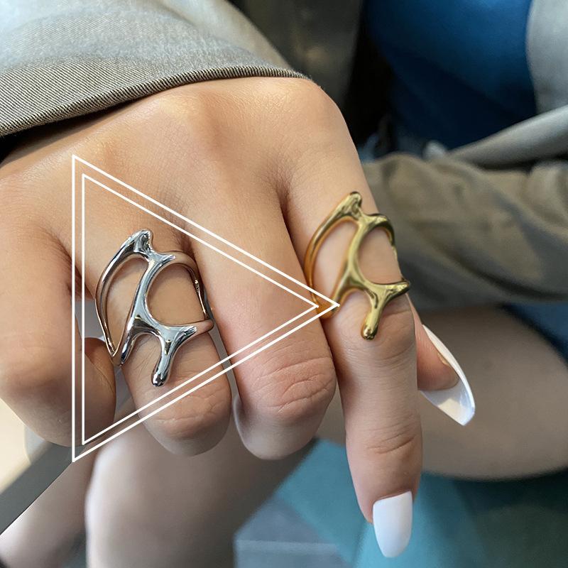 New Fashion Trend Unique Design Elegant Exquisite Vintage Pearl Open Ring Women Jewelry Party Premium Gift