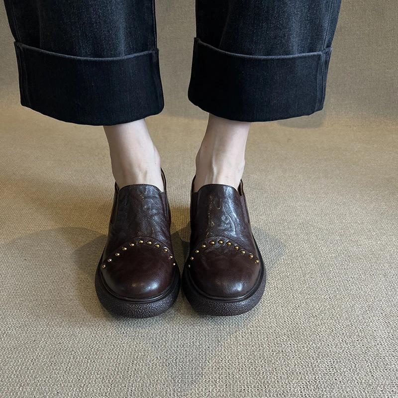 Fashion 2024 Fashion Ladies Shoes Slip-on Women's High Heels Hot Sale Rivet Solid Office and Career New Round Toe Heels Women Zapatos