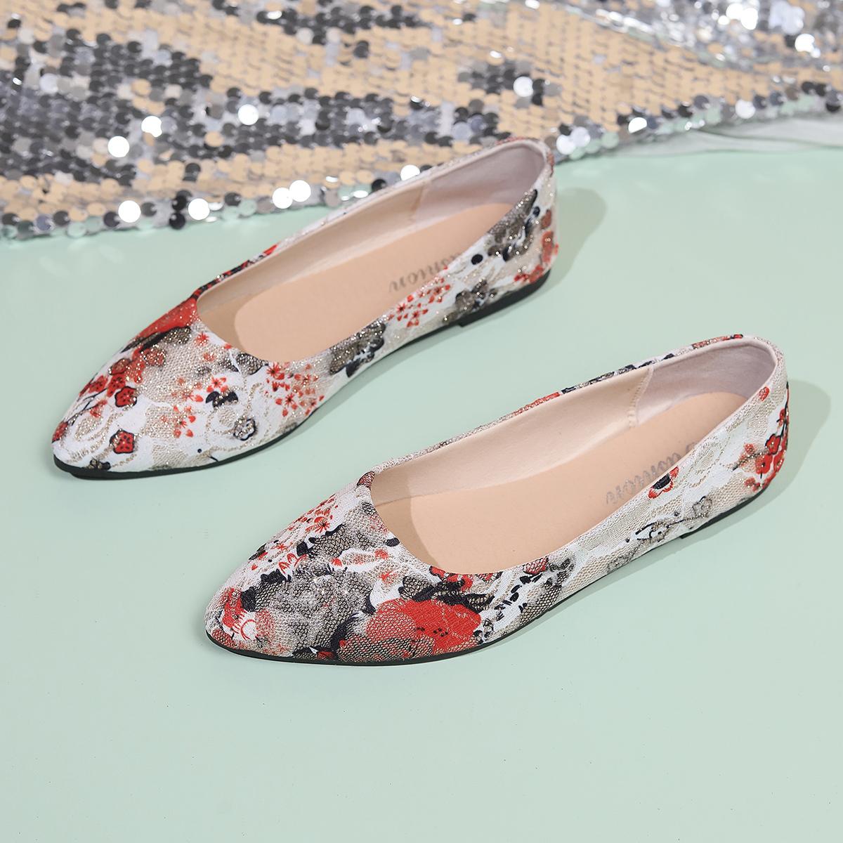 

Нове надходження 2024 року Жіноче взуття з гострим носком Красиве та модне літнє взуття Балетки на плоскій підошві Зручне повсякденне жіноче взуття 42 червоний