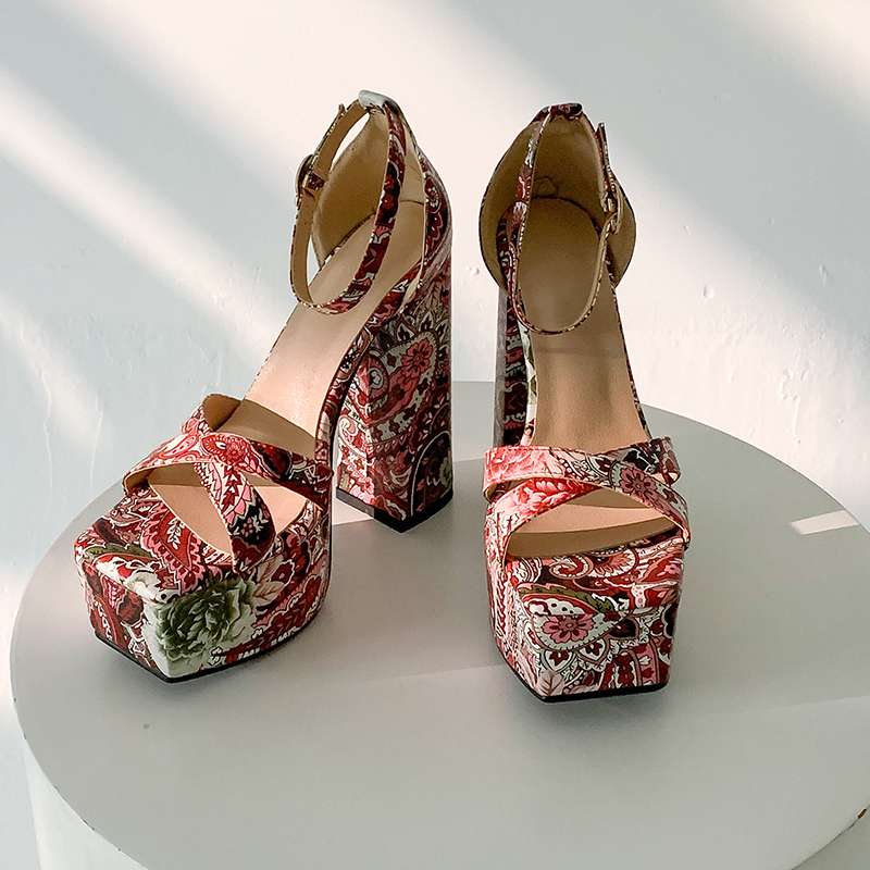 Летняя обувь Krazing Pot из искусственной кожи с открытым носком на очень высоком каблуке — фото 13