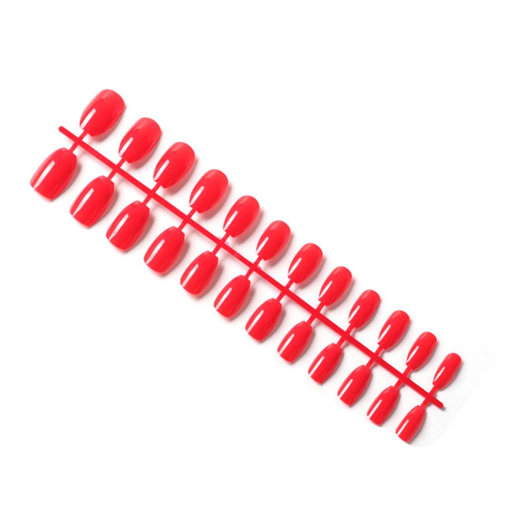 Packung mit 24 Kurzen Ballerina Sicheren Kratzfesten Sarg Falschnägeln Französischer Stil DIY Anmutige Persönlichkeit Acrylnagel