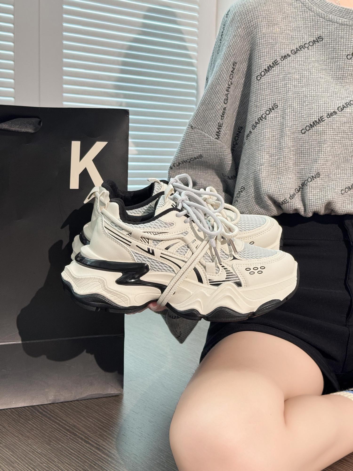 

Huili Women s Thick-Soled Dad Shoes: 2025 Breathable Autumn Running & Training Sneakers 39 сірий колір/бежевий