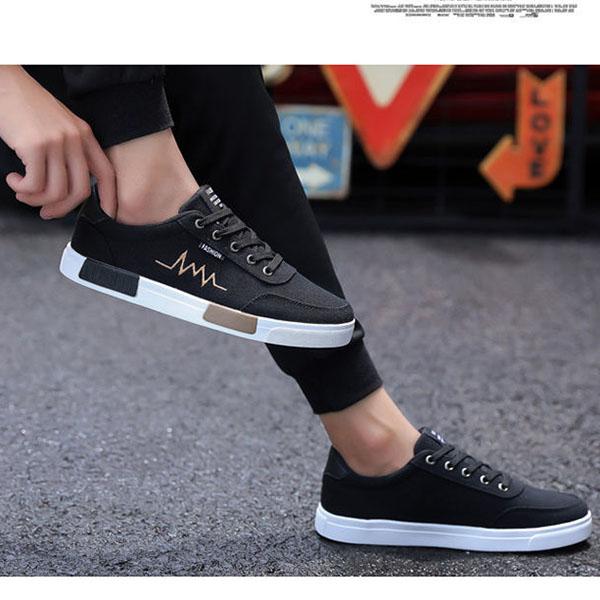 Buty płócienne męskie wiosenne oddychające buty casualowe męskie antypoślizgowe All Match niskie buty męskie trendy buty do skateboardingu