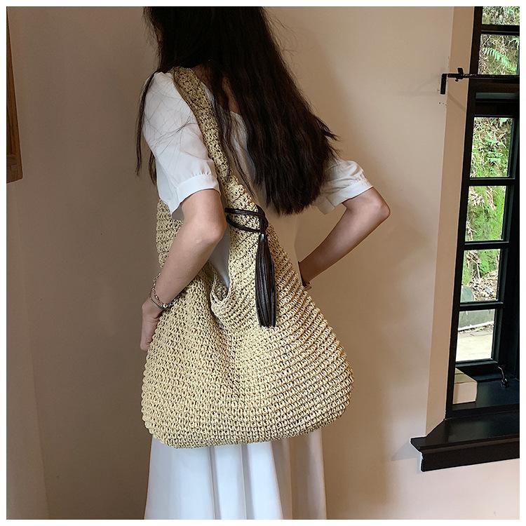 Fashion Large-capacity Straw Beach Bag Casual Shoulder Women's Bag Perfect for Everyday Use, Travel & Beach Outings