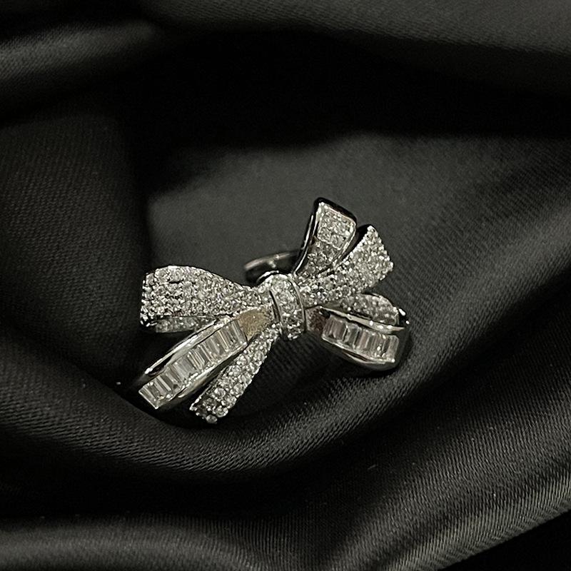 Light Luxury High-End Cold Wind French Full Diamond Zir*****Pen Ring Niche Design Butterfly Ring Woman