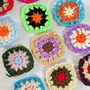 60/80ks Velkoobchodní sada háčkovaných čtverců Vícebarevná silná příze Řemeslná sada s kompletními DIY babičkovskými čtverci pro deky Amigurumi Koberce