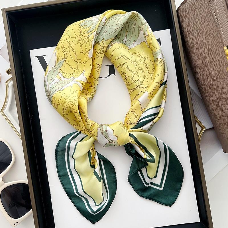 Spring and Summer New Silk Scarf Women's French Retro Small Square Scarf Temperament Flower Autumn Scarf Versatile Decorative Headband Scarf