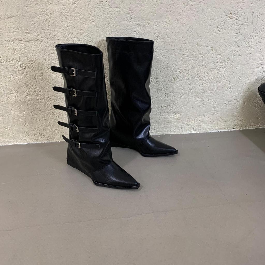 2025 New Belt Buckle Pointed Trousers Boots Spice Girl Wedge Heel High Heel Knight Boots Children But Knee Thin Boots