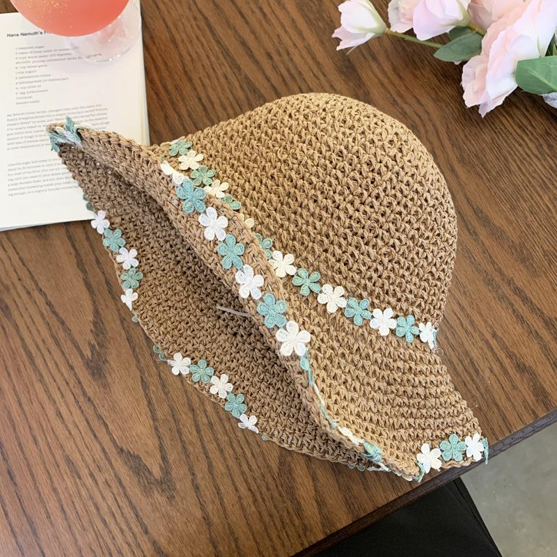 Women's Large Brim Foldable Breathable Straw Sun Hat for Summer Travel & Vacation