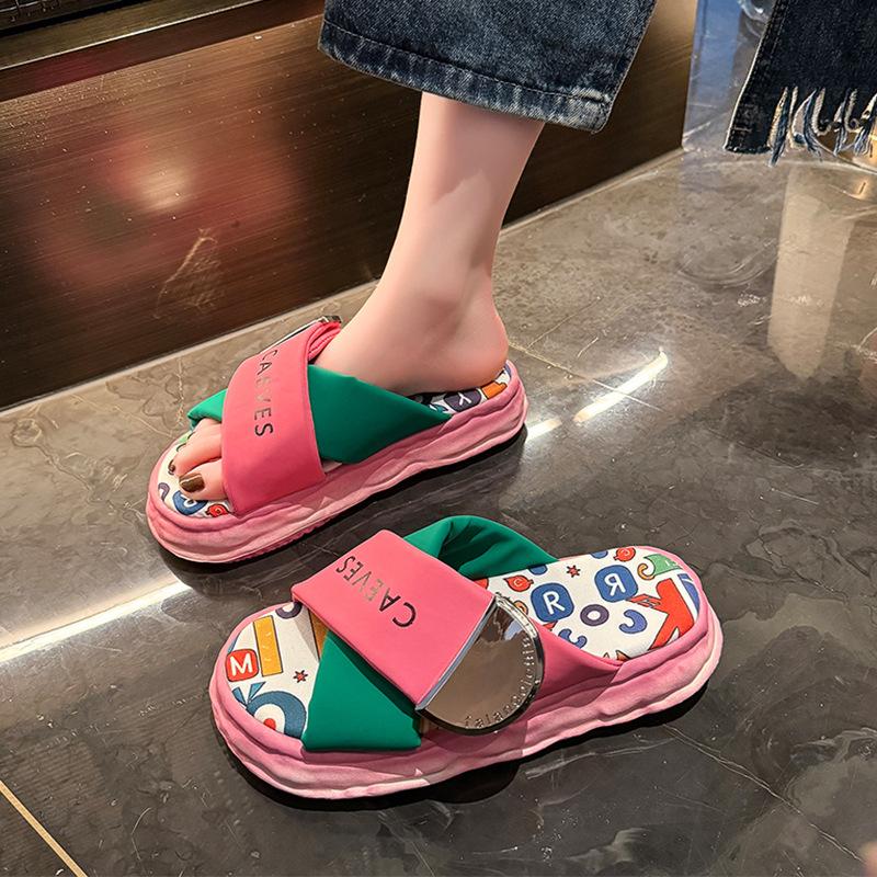 Beautiful Thick-soled Height-increasing Cool Slippers for Women's Summer Outer Wear Advanced Sense 2025 New Models with Skirts Going Out Seaside Bea