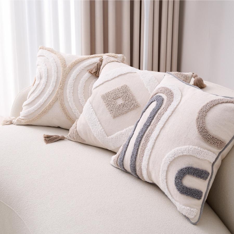 Cotton and Linen Bohemian Ins Wind Pillow Sofa Living Room Pillow Bedside Back Bay Window Tassel Cushion Cover Core