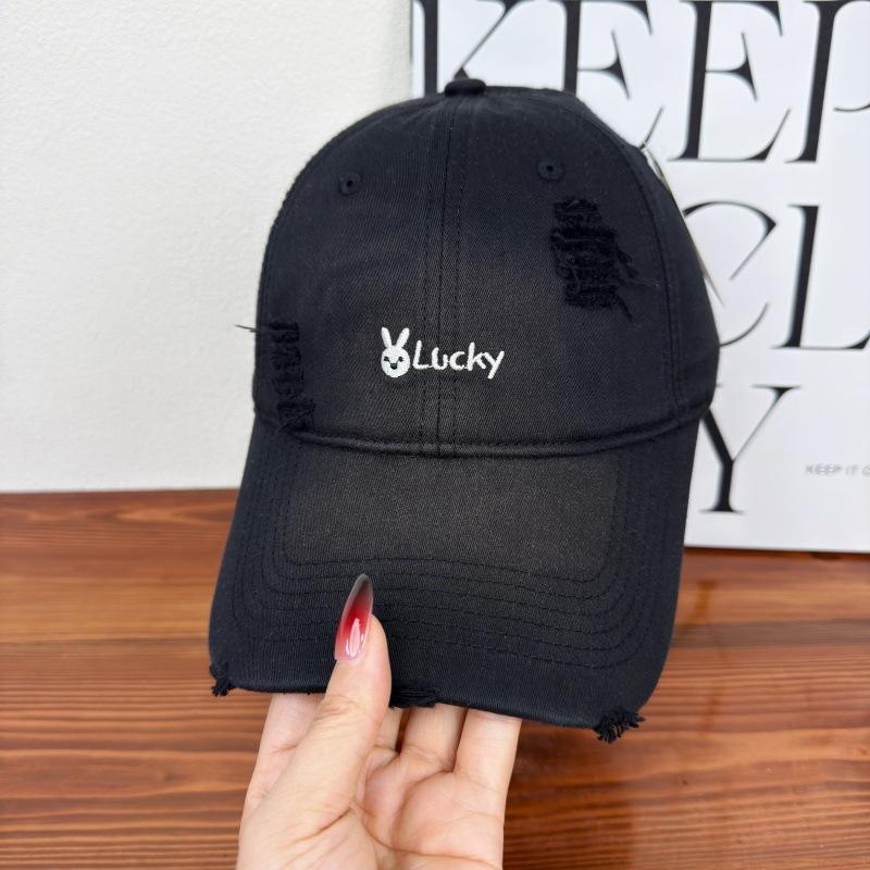 Rabbit Embroidery Gradual Change Hole Embroidery Baseball Cap Spring Casual Versatile Face Small Cap Men and Women