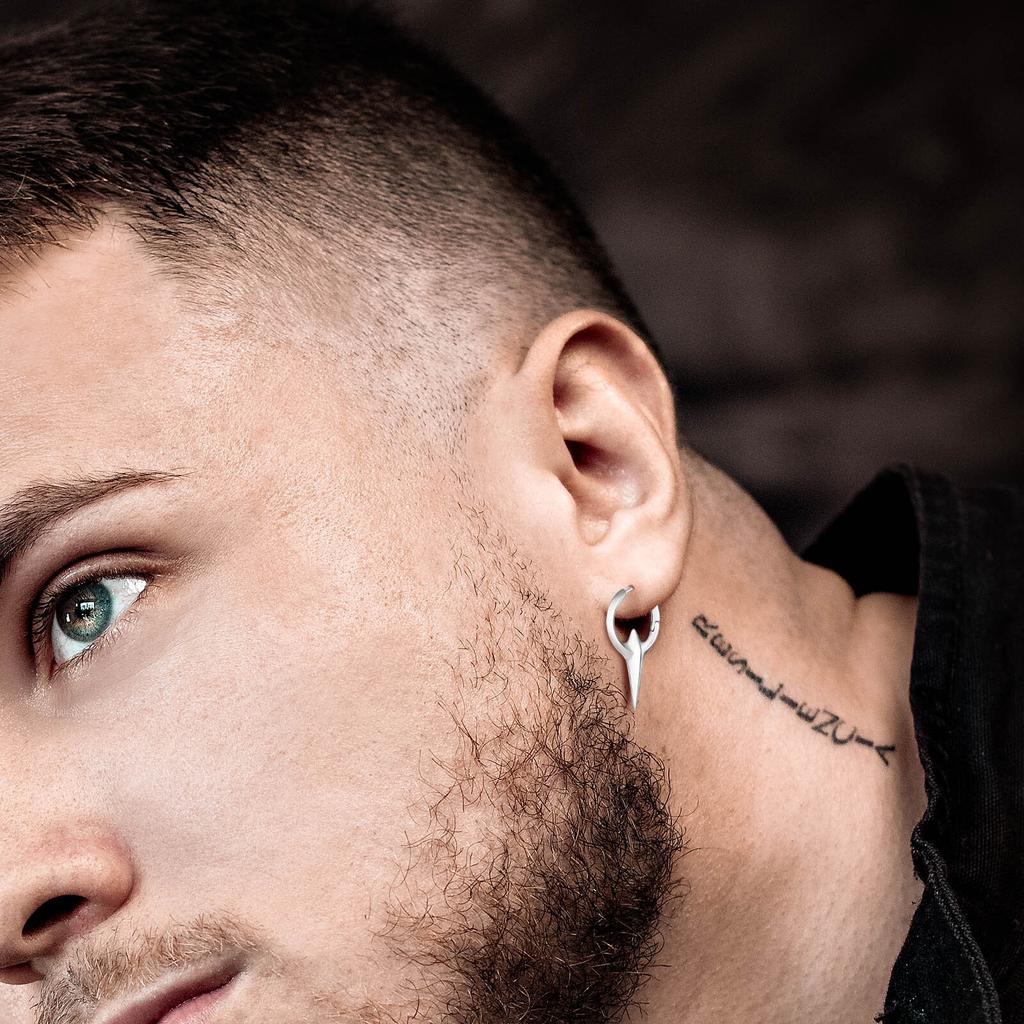 Vnox Personality Cool Mens Hoop Earrings, Silver Color Metal Hoops, Punk Hiphop Piercing Ear Jewelry