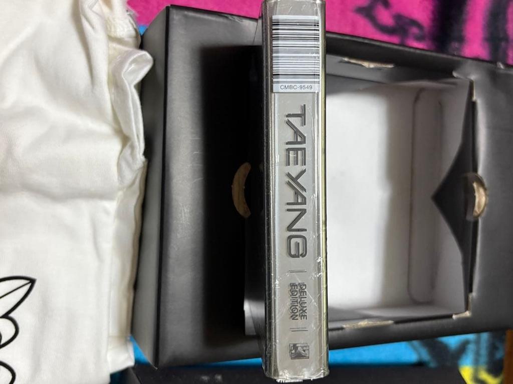 [USED] BIGBANG TAEYANG SOLAR Deluxe Edition