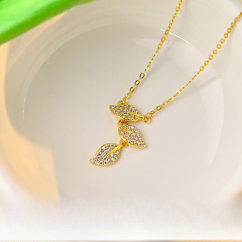 New Summer Full-length Necklace with Light Luxury Natural Collarbone Chain