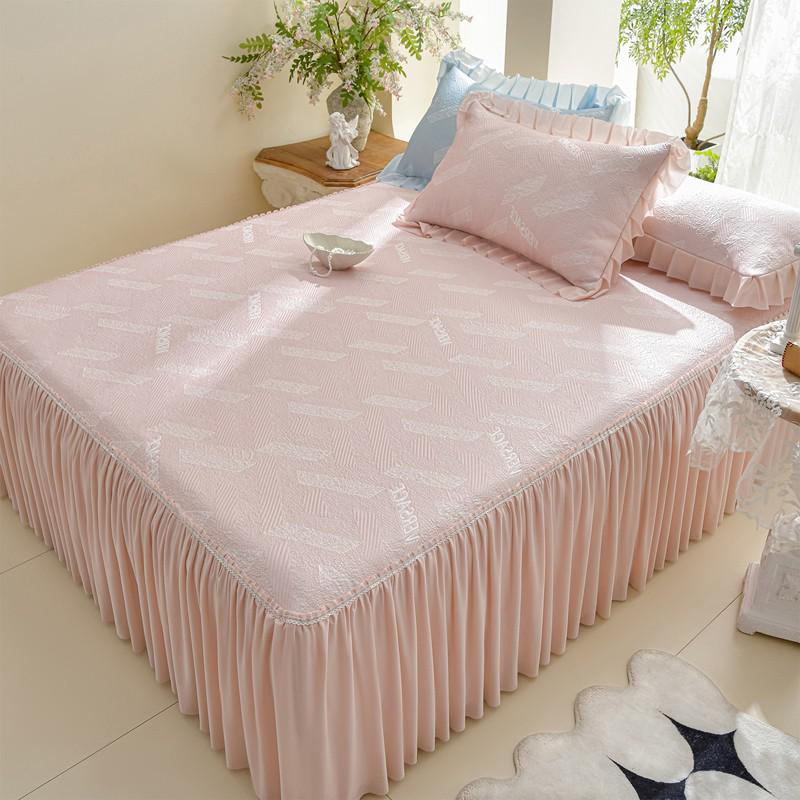 Princess Style Cooling Bed Skirt Set with Ruffled Lace Bedspread - Ice Silk Bean Mat for Summer