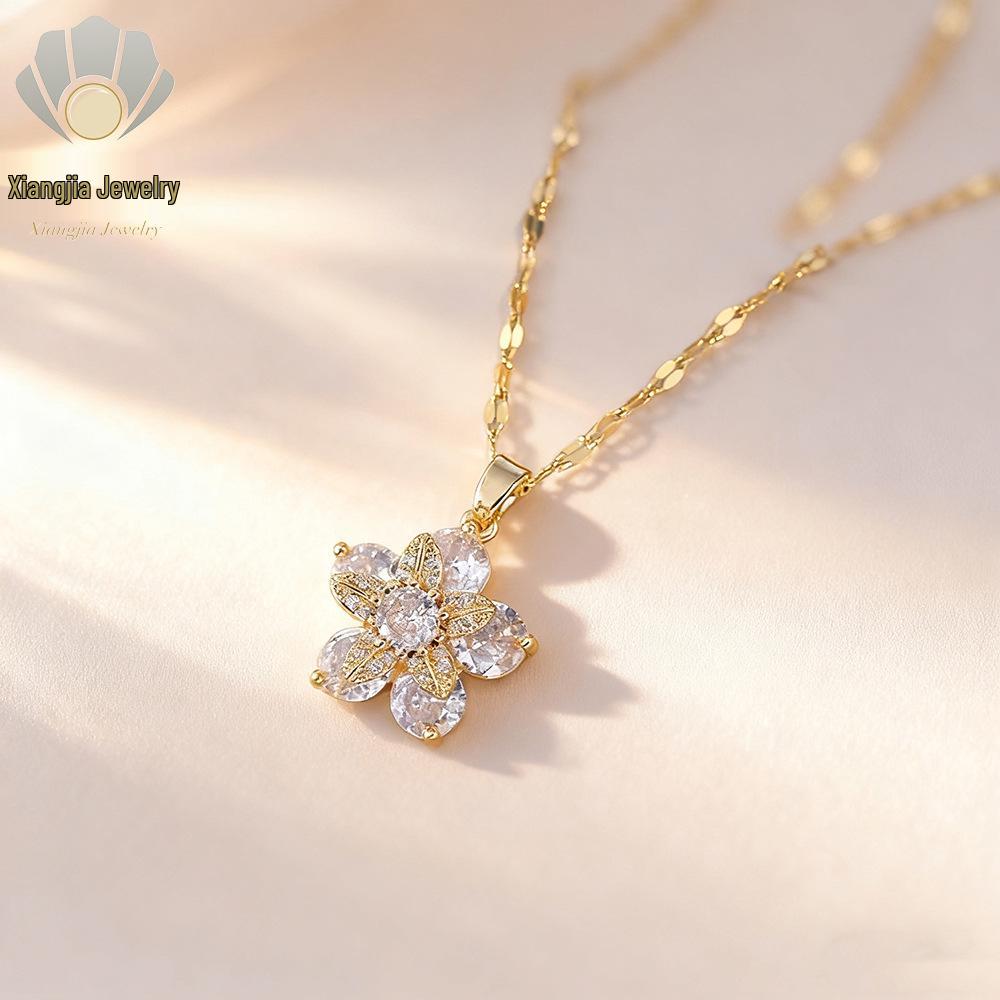 Färgglad Zirkon Roterbar Hängsmycke Halsband för Kvinnor - Mångsidig och Trendig Nyckelbenskedja