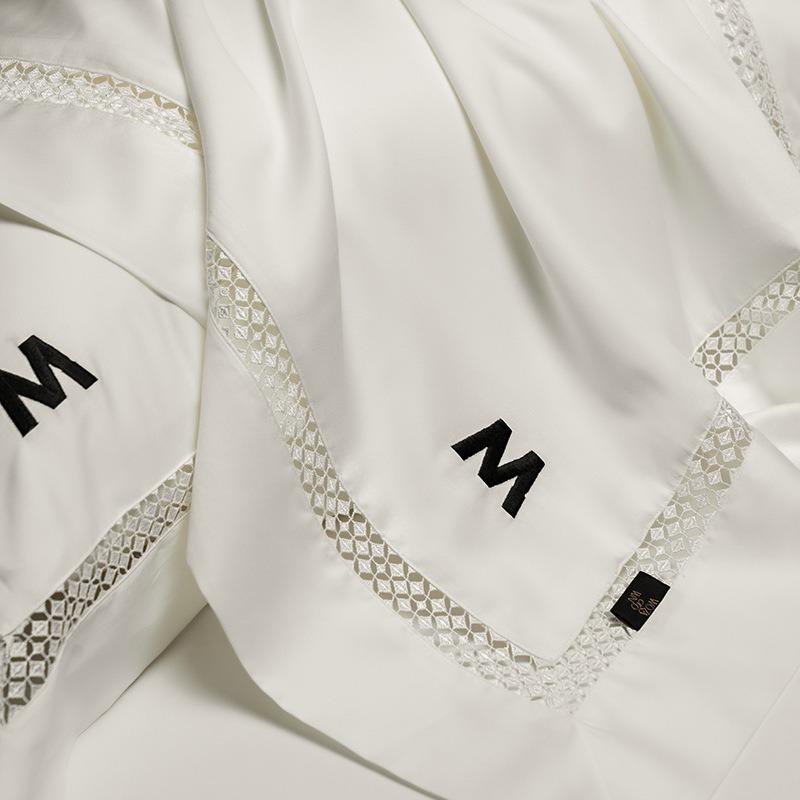 Four-piece Set of Pure Cotton Bedding, Simple Embroidered Quilt Cover, Bed Sheet Pillowcase Set