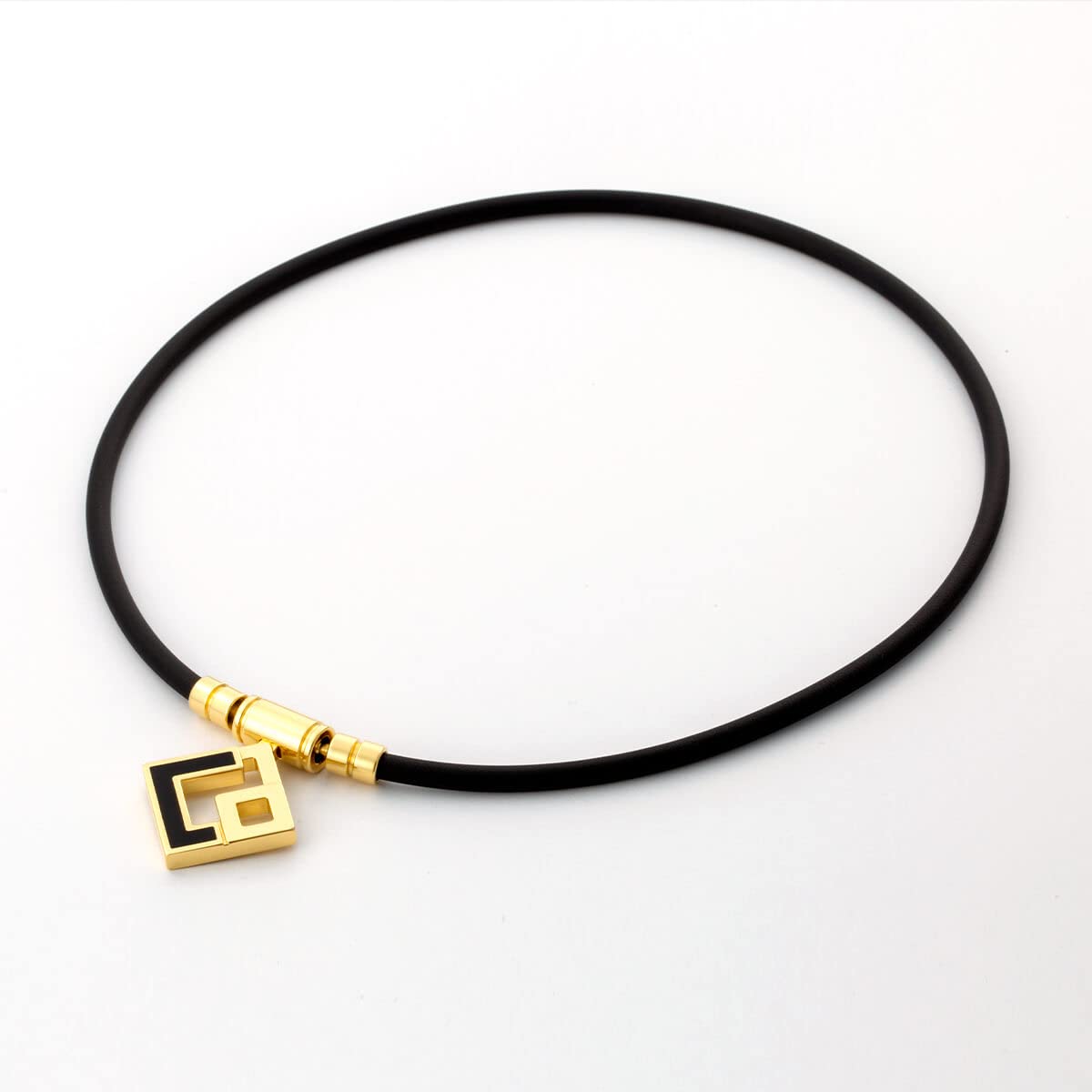 

Colantotte TAO Necklace AURA Premium Gold ABAPH52XL чорний