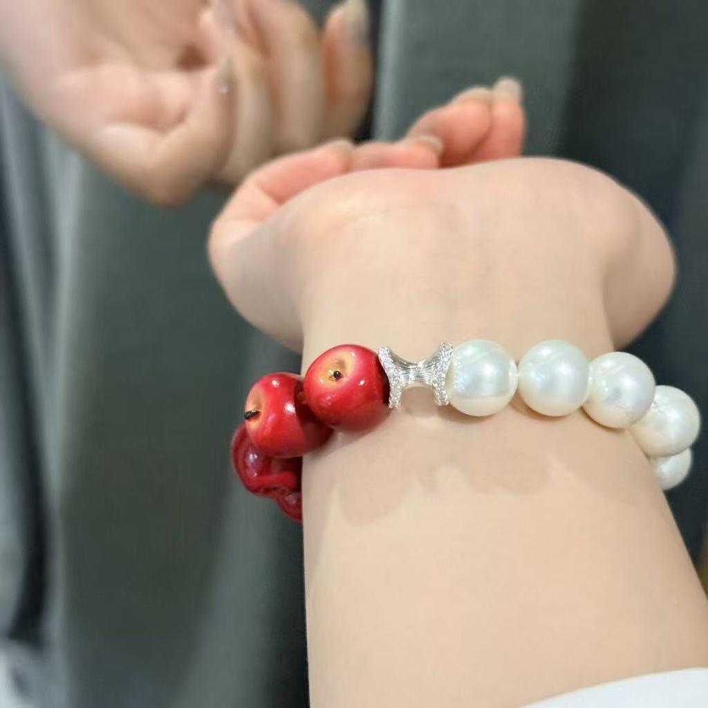 2026 New Red  White Apple Beaded Bracelet For Women Light Luxury Pearl Apple Elegant Delicate Bracelet