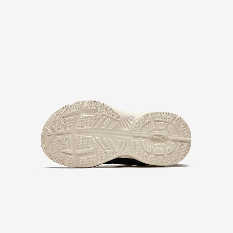 Anta Kids Synthetic Leather Fabric Trendy Versatile Lightweight Shock Absorbing Low Top Running Shoes Kids sneaker Black Silver A12449977N-2