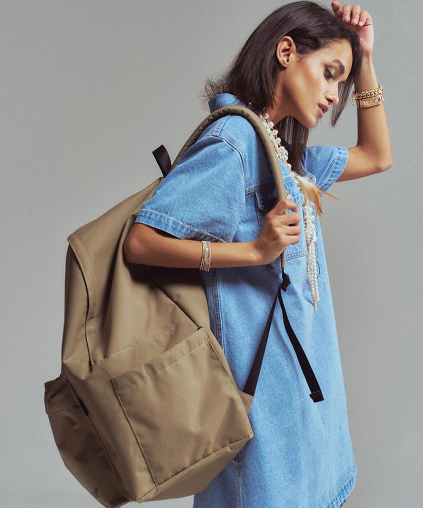 Erer Super Big Backpack Beige