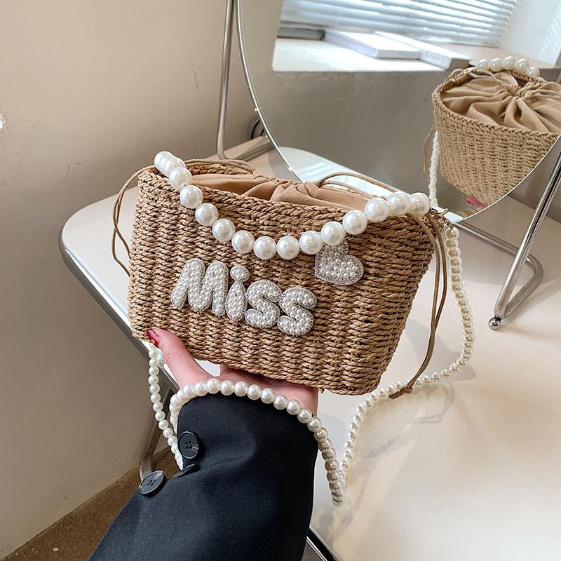 Summer Straw Bag Women's Pearl Hand Woven Bag Fairy Beach Vacation Beach Bag Chain Crossbody Bag