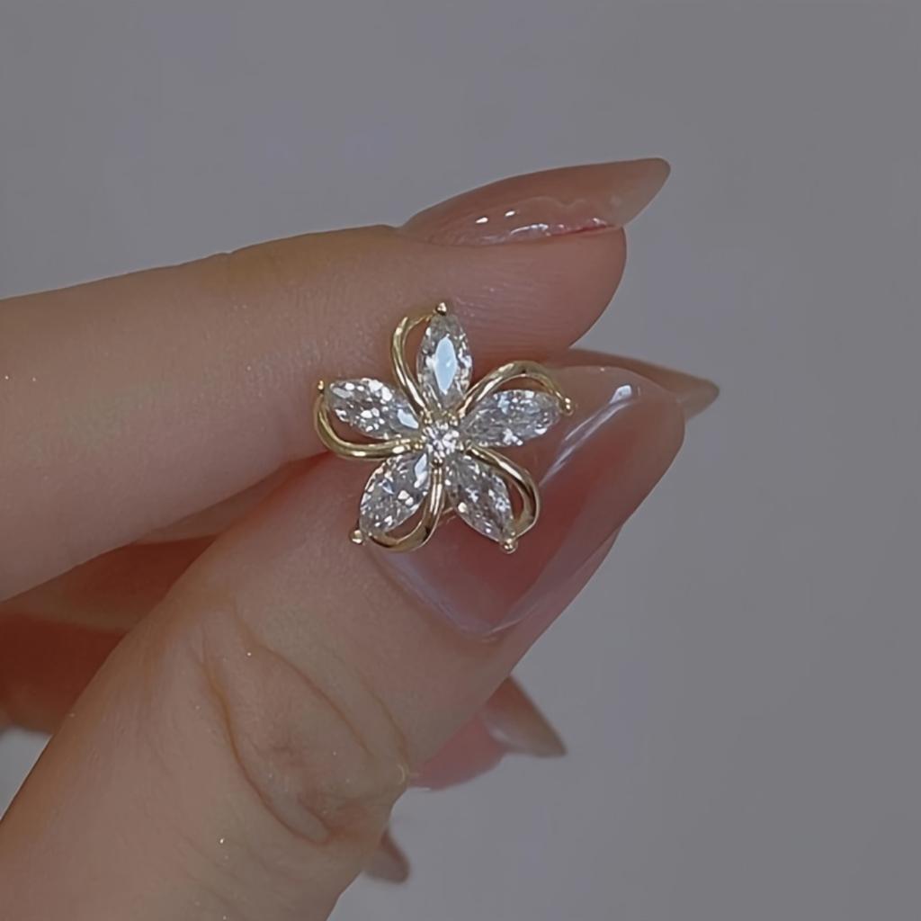 Fashion Five-Petal Flower Earrings, Elegant Minimalist Delicate Studs Perfect Gift For Ladies Sisters Holiday Jewelry Accessory
