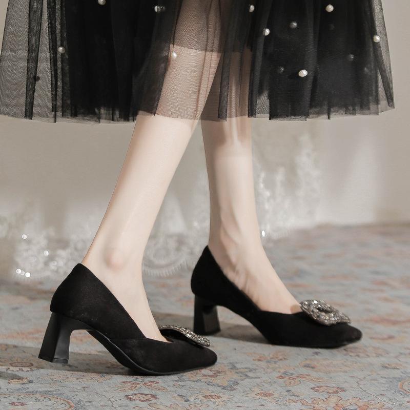 2169-1 Douyin Popular Women's Shoes Autumn and Winter Suede Thick Heel Square Head Comfortable Single Shoes Rhinestone Temperament Commuter High Heels