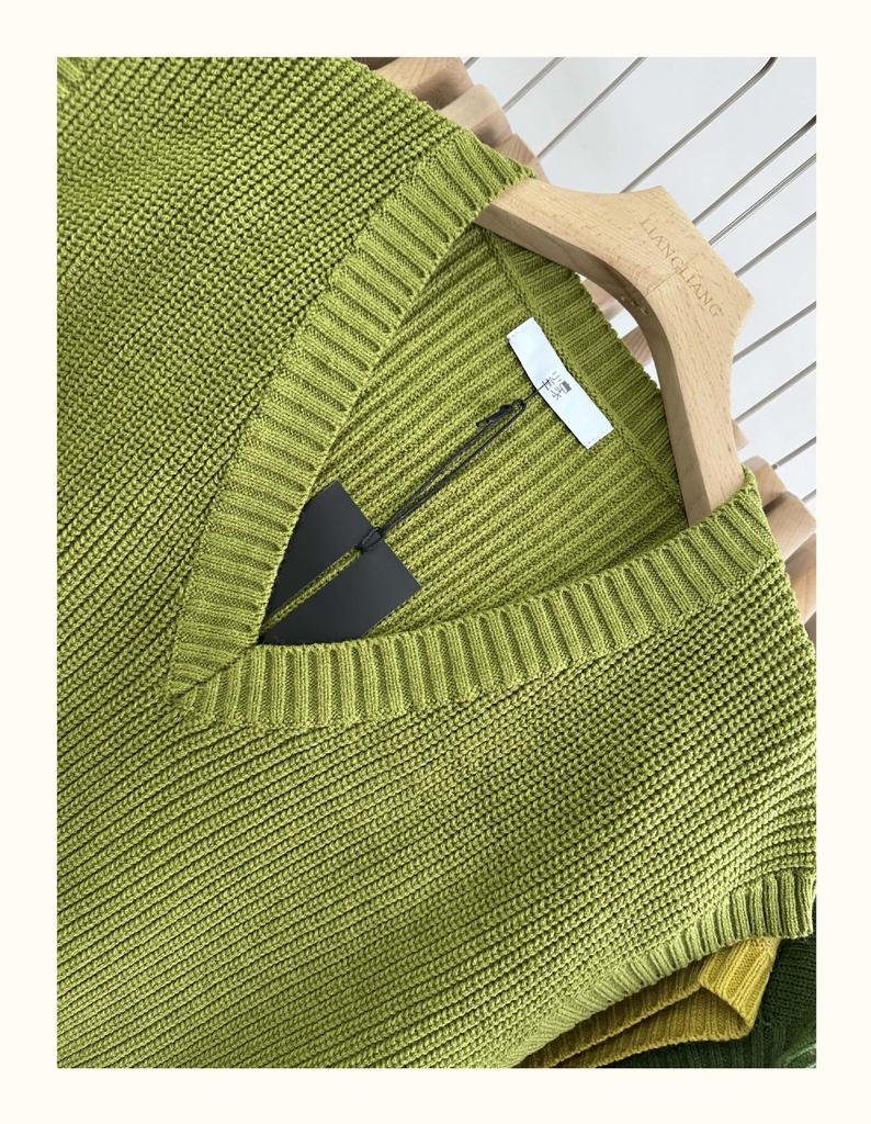 Xiao Wang's 19364 Spring Korean Plus Size V-Neck Casual Loose Knit Sweater Vest