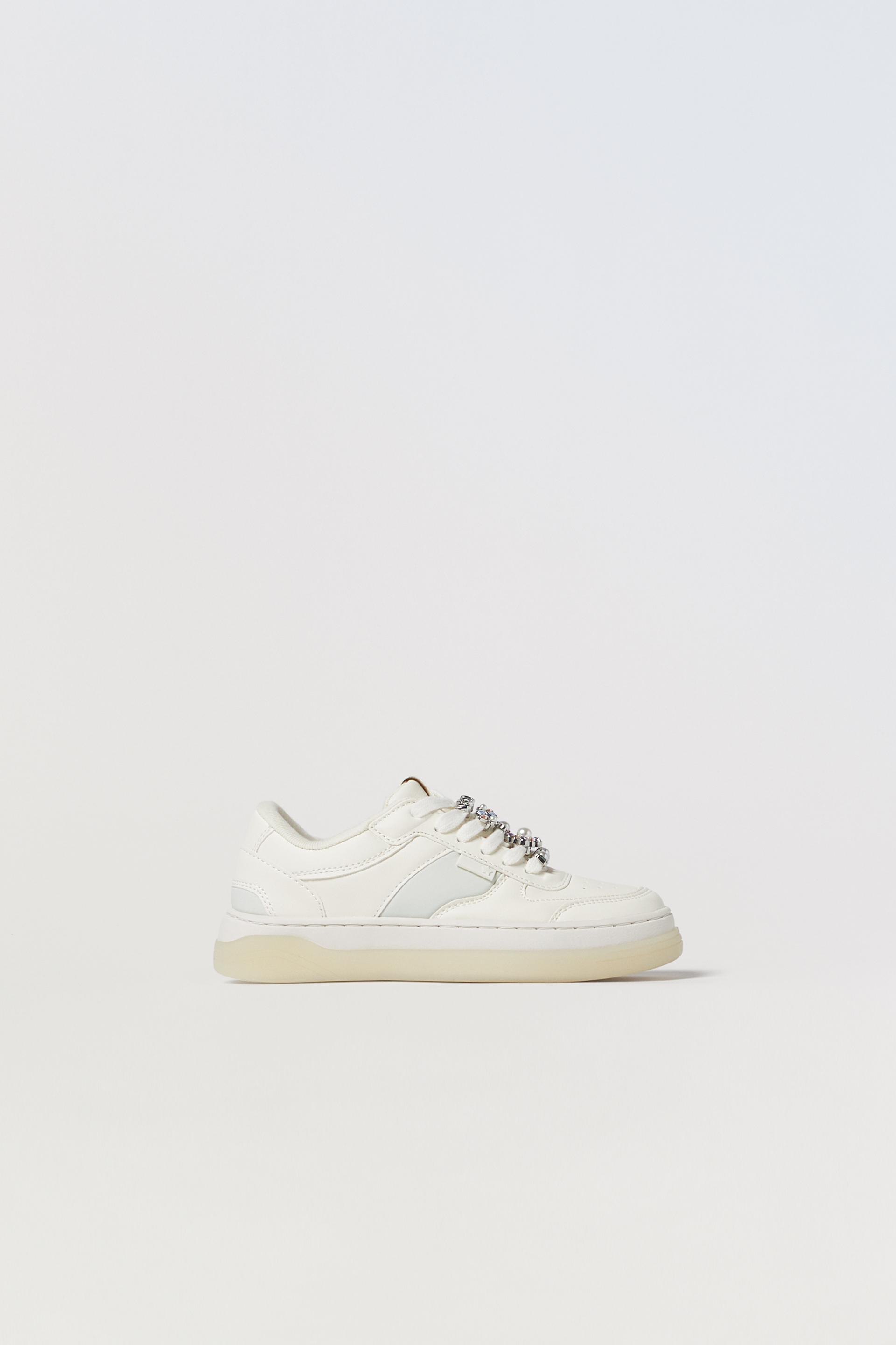

RHINESTONE SNEAKERS