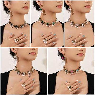 תכשיטים – ערכות תכשיטים