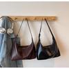 IELGY Work Commuter Large-Capacity Dumpling Bag Fashion Casual One-Shoulder Underarm Bag