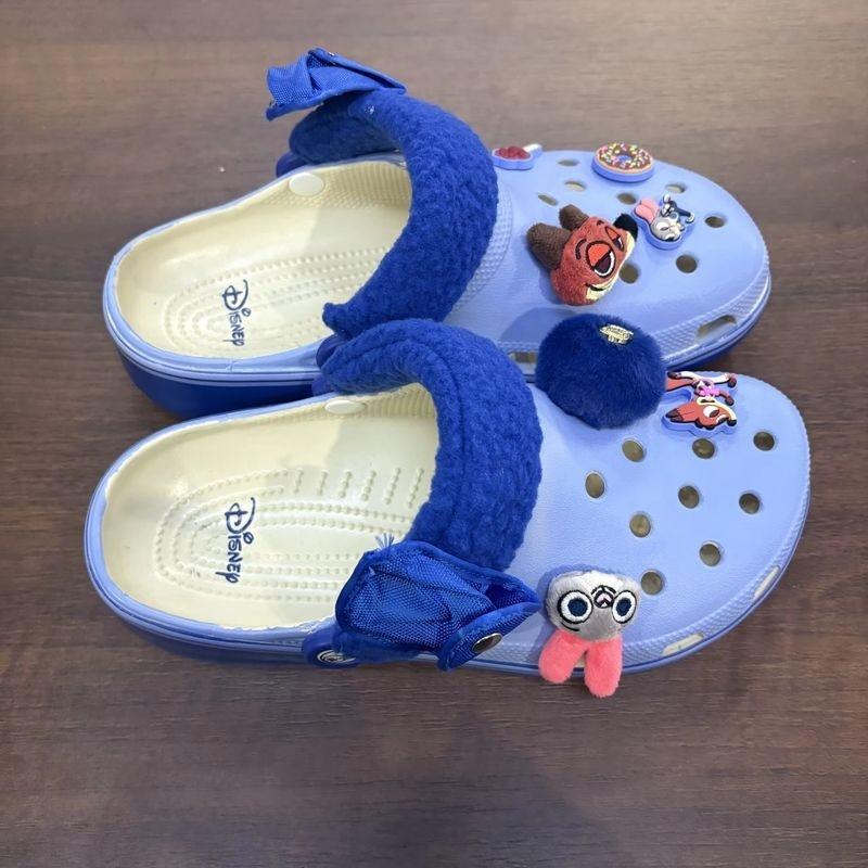 New  Zootopia 2 Hole Sandals Nick Wilde Judy Kawaii Home Beach Slippers Adult Couple Shoes Summer Slippers.