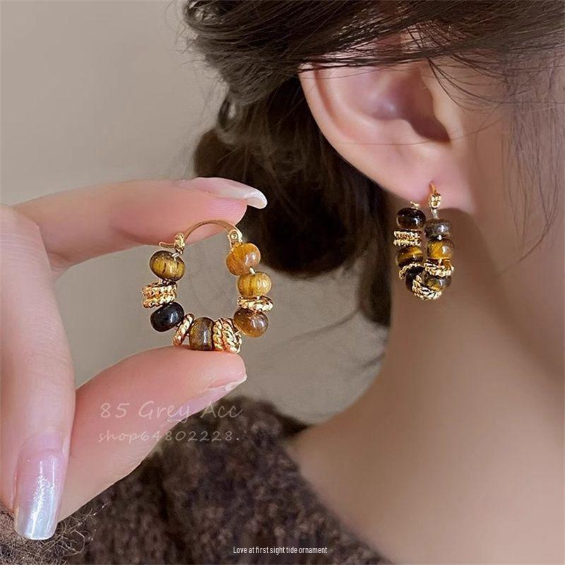 Autumn & Winter Tiger's Eye Ear Cuffs: Retro, Versatile Luxury Jewelry for Women