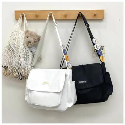 Man/Woman Simple Versatile Crossbody Bag Messenger Bag Student Large Capacity Classroom Shoulder Bag Mailman Bag Daily Commuter Bag Tote Bag