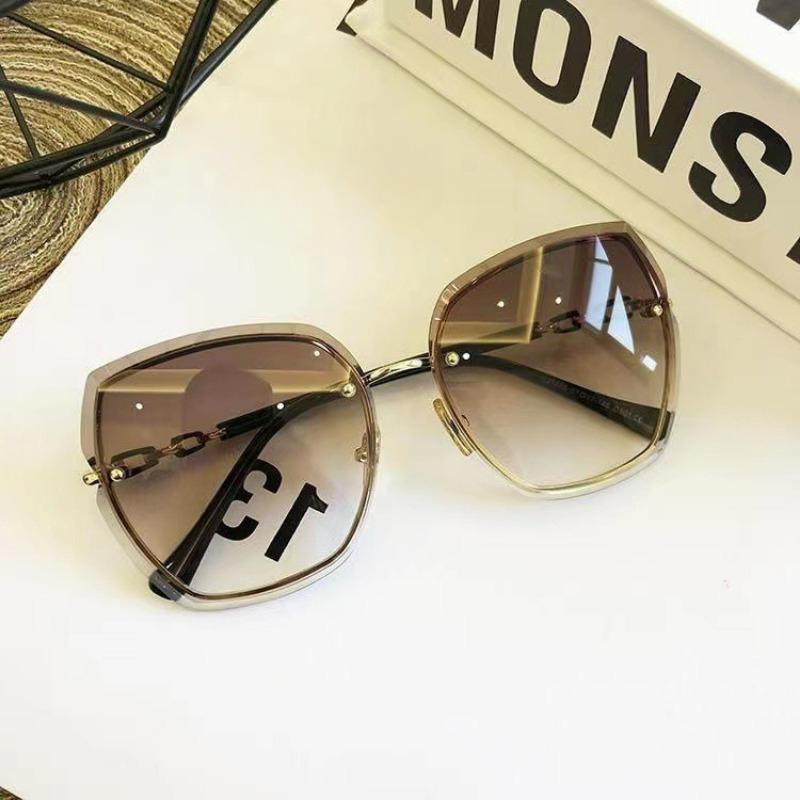 Non-polarized Vintage Square Sunglasses Woman Classic Retro Gradient Mirror Frameless Sun Glasses Female Fashion Rimless