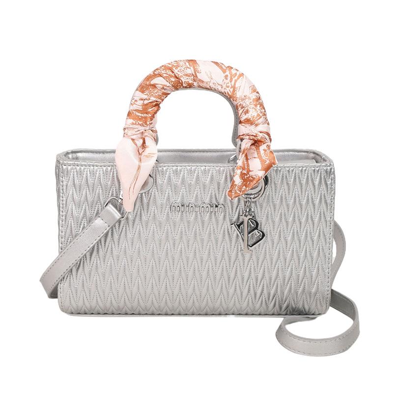 New Diamond Embroidery Thread New Trendy Fashion Shoulder Messenger Bag Portable Silk Scarf Princess Diana Bag